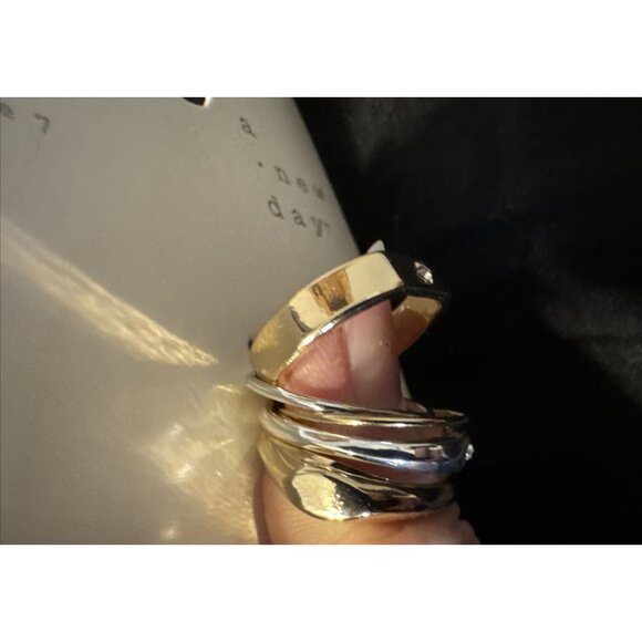 A NEW DAY SET OF 5 BAND GOLD SILVER TONE CZ CRYSTAL SIZE 7 WOMENS RINGS - Picture 4 of 7
